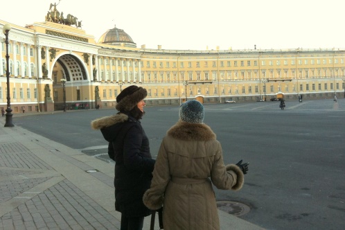 /Media/images/Product_Images/hotelreviews/kempinskirussia/guide svetlana at palace square.jpg